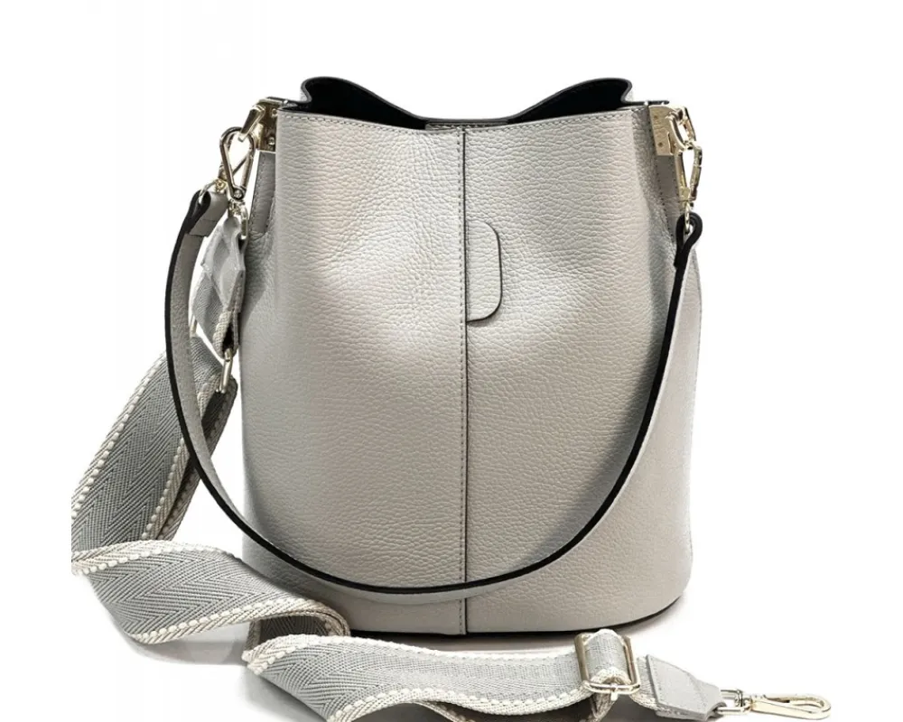 Maddalena GM leather bucket bag*Florence Outlet